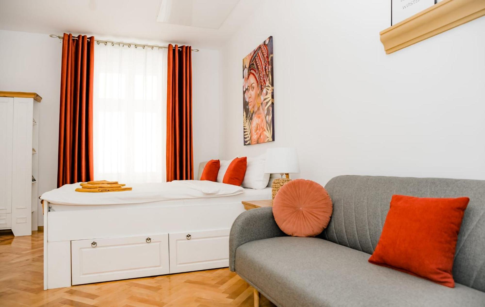 Brukenthal Apartments Сибиу Екстериор снимка